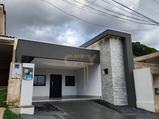 #957 - Casa em condomínio para Venda em Cuiabá - MT